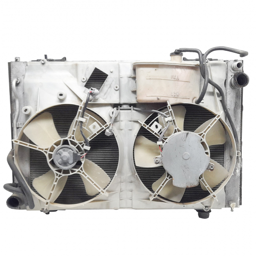 Радиатор охлаждения Toyota Alphard '02-'05 (1MZ-FE) AT контрактный в сборе