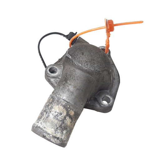 Фланец (крышка) термостата контрактный 13049-73C01