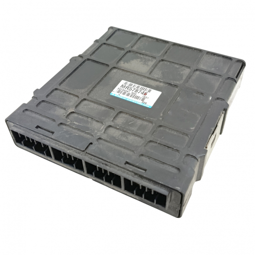 Компьютер двигателя Mitsubishi Lancer Cedia '01-'02 (4G93-T GDI) 2WD AT контрактный MR578746