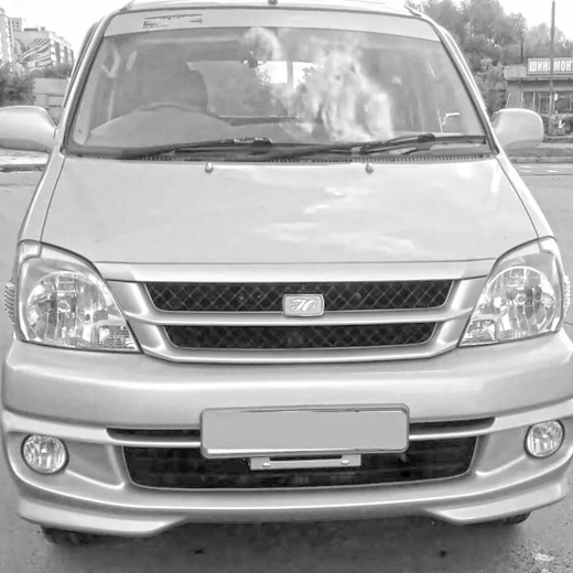 Решетка радиатора Toyota Hiace Regius Tourer '99-'02 контрактная