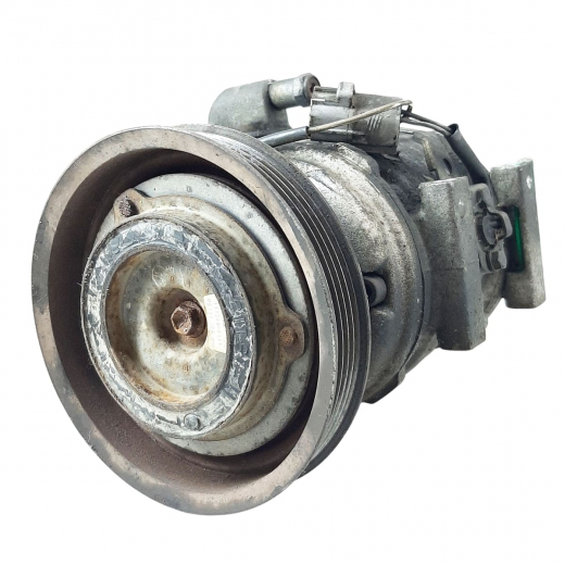 Компрессор кондиционера Toyota Caldina/ Carina/ Corona '92-'96 (2C) контрактный