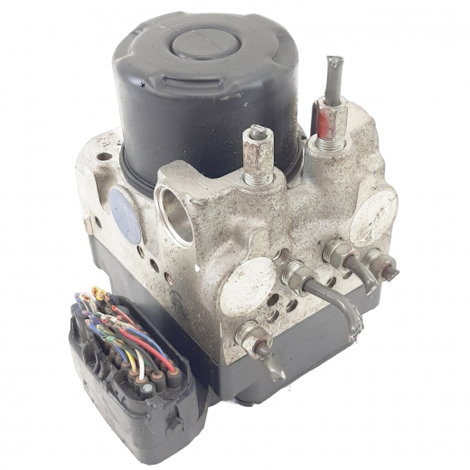 Блок ABS Toyota Mark II '00-'04/ Blit '02-'07/ Verossa '01-'04 (1G-FE, 1JZ-FSE, 1JZ-GE) контрактный