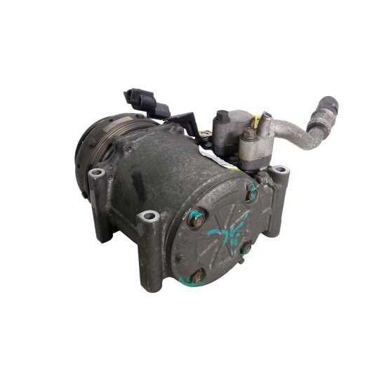 Компрессор кондиционера Mitsubishi Libero '92-'02 (4G13, 4G15, 4D68-T) контрактный