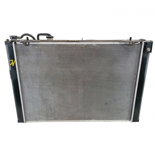 Радиатор охлаждения Toyota Alphard '02-'05 (2AZ-FE) AT контрактный в сборе