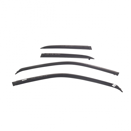 Ветровичок Honda Accord/ Torneo/ Isuzu Aska '97-'02 (комплект) Контрактный