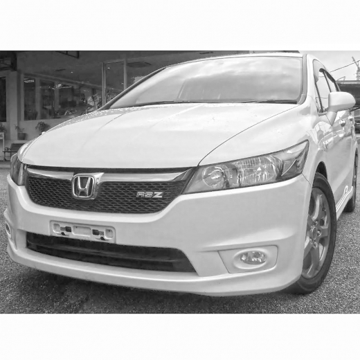 Решетка радиатора Honda Stream '06-'09 RSZ контрактная