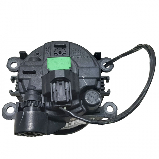 Противотуманная фара Mitsubishi Outlander '03-'06/ Outlander '05-'12/ Pajero '06-'20/ Colt '02-'12/ Colt Plus '04-'12/ L200 '07-'16/ Delica D5 '06-'20/ Grandis '03-'09 левая=правая 17-14, круглая (A044633) контрактная