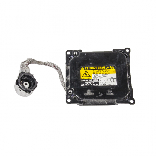Блок розжига ксенон Toyota Vitz '07-'10/ Wish '09-'17 Контрактный 
