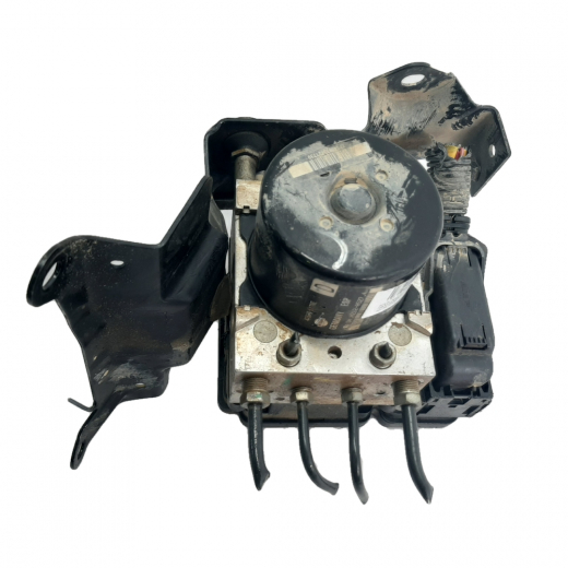 Блок ABS Nissan Navara '05-'15 (YD25DDTI) 4WD контрактный