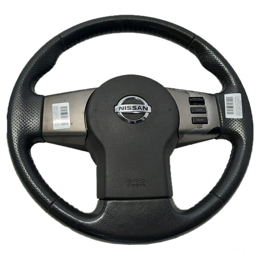 Руль Nissan Pathfinder '05-'14/ Navara '05-'15 с Airbag (3 луча,кнопки аудио) Контрактный