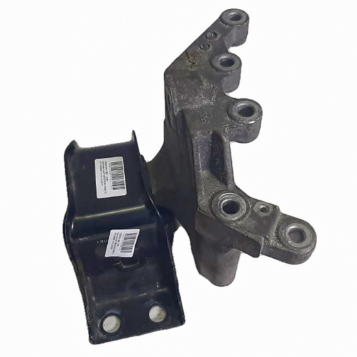 Подушка двигателя Nissan Sylphy '12-'19/ Juke '10-'19 (MRA8DE, MR16DDT) правая контрактная