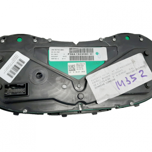 Табло приборов Peugeot 307 '00-'07 (RFK, NFU, RFJ) контрактное 281175218, 6105T3