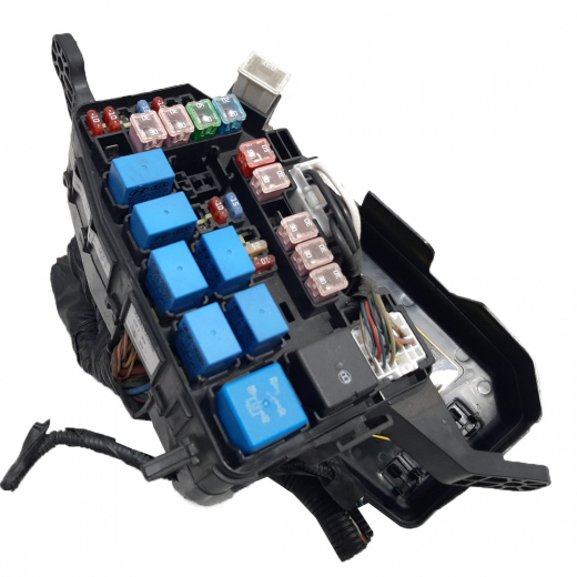 Блок реле (под капот) Hyundai Getz '02-'09 контрактный