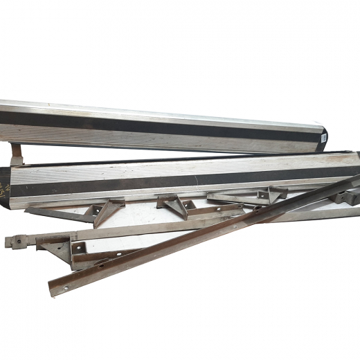 Подножки на порог комплект Toyota Rav4 '00-'05 контрактные