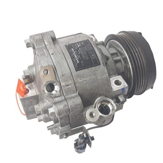 Компрессор кондиционера Suzuki Vitara '14-'20/ SX4 '13-'20 (M16A) контрактный