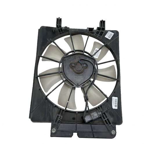 Вентилятор радиатора Honda CR-V '01-'06 (K20A, K24A1, K20A4) правый A/C контрактный