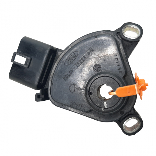 Селектор АКПП Mazda Tribute '00-'12/ Ford Escape '00-'06 Контрактный MZ0007NSS