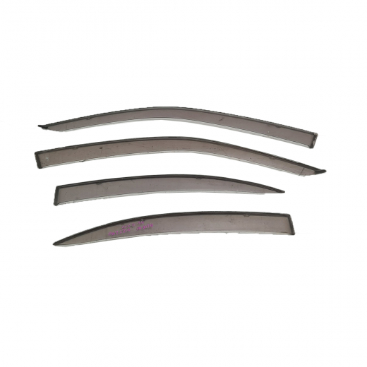 Ветровичок Toyota Allion/ Premio '01-'07 (комплект) Контрактный