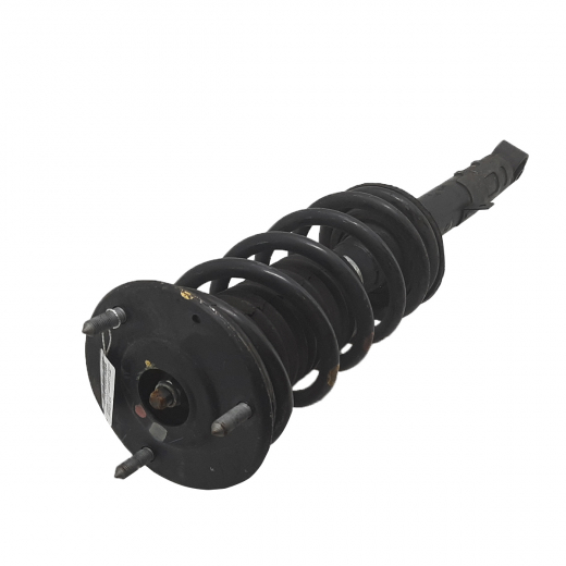 Стойка амортизатора Lexus GS '05-'11 2WD передняя правая в сборе  контрактная