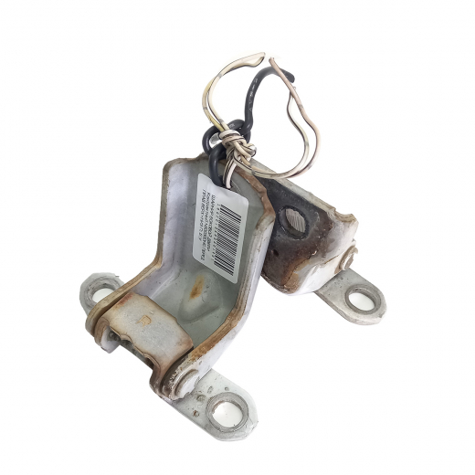 Шарнир передней правой двери Nissan Liberty '98-'05 верхний+нижний контрактный