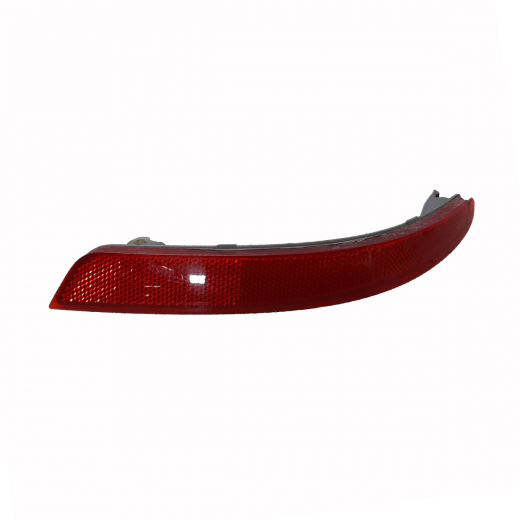 Катафот (рефлектор) Nissan Wingroad '01-'06/ Wingroad '05-'18/ Bluebird Sylphy '05-'12/ Presage '03-'06/ Primera '03-'05 задний левый Контрактный