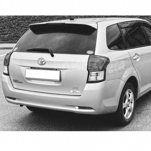 Дверь багажника Toyota Fielder '12-'15 контрактная