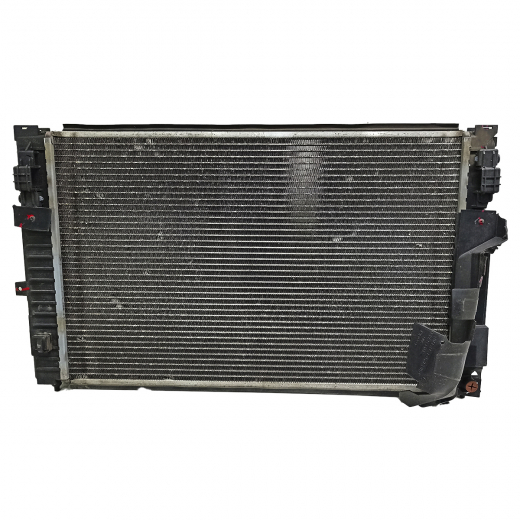 Радиатор охлаждения Audi A4 '94-'01 (ABC, AAH, ACK) AT контрактный в сборе