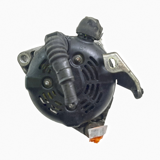 Генератор двигателя Toyota Celsior '00-'06/ Crown Majesta '09-'13/ Crown Majesta '04-'09/ Lexus GS '05-'11/ LS '00-'06 (3UZ-FE) контрактный