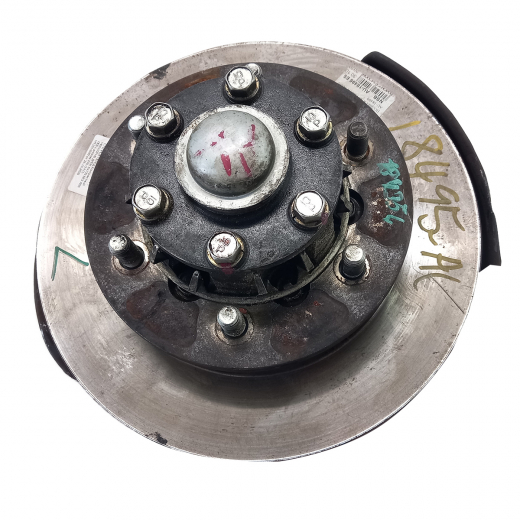 Ступица передняя Mitsubishi Challenger '96-'01/ Pajero '90-'99/ Pajero/ Montero Sport '98-'09 4WD 6x139 (без ABS) левая контрактная с диском 276/24