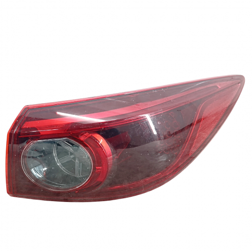 Стоп сигнал Mazda 3/ Axela (Sedan) '13-'19 правый LED (B45B51150E) контрактный