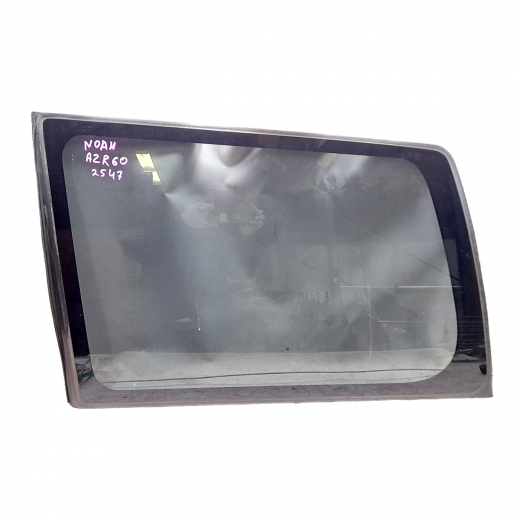 Стекло боковое в кузов Toyota Noah/ Voxy '01-'07 заднее левое контрактное