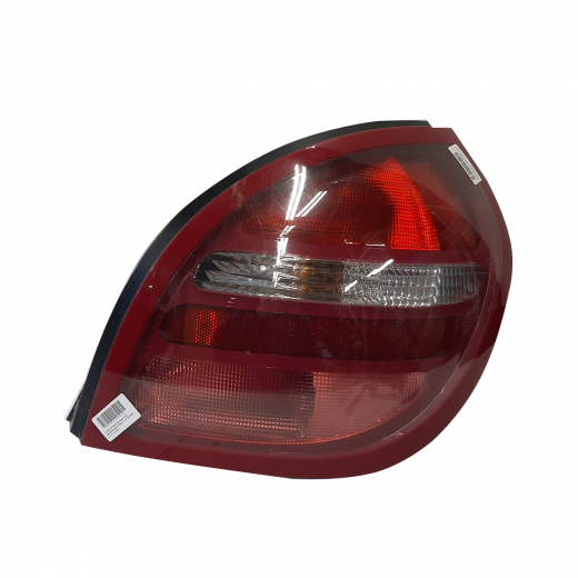 Стоп сигнал Nissan Almera (HB) '00-'02 правый (26550-BM425) контрактный