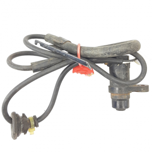 Датчик ABS Toyota Mark II '00-'04/ Blit '02-'07/ Altezza '98-'05/ Brevis '01-'07/ Crown '99-'03/ Progres '98-'07/ Verossa '01-'04/ Crown Majesta '99-'04 задний правый Контрактный