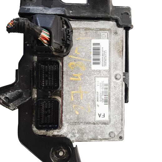 Компьютер двигателя Honda Fit '07-'13 (L13A i-VTEC) 2WD CVT контрактный 37820-RB0-J65