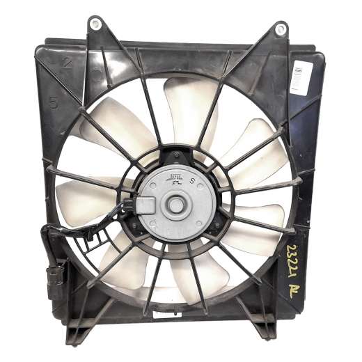 Вентилятор радиатора Honda Accord '08-'13 (K24Z3 i-VTEC, K24A) правый A/C контрактный