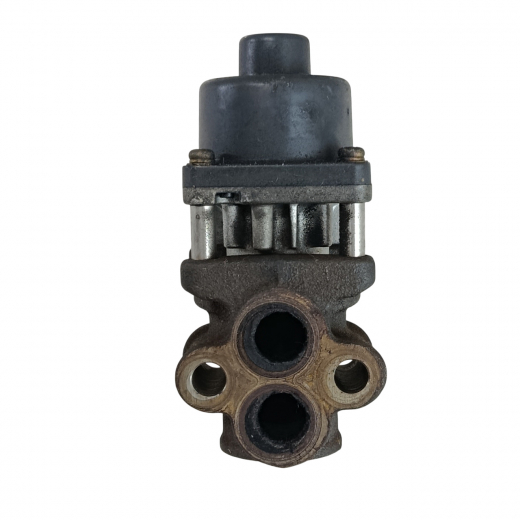 Клапан рециркуляции EGR Subaru Legacy '97-'03/ Forester '01-'07 (EJ202, EJ201, EJ251) Контрактный