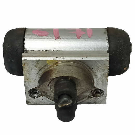 Рабочий тормозной цилиндр Nissan Latio '12-'16/ March '10-'23/ Note '12-'20 2WD задний контрактный