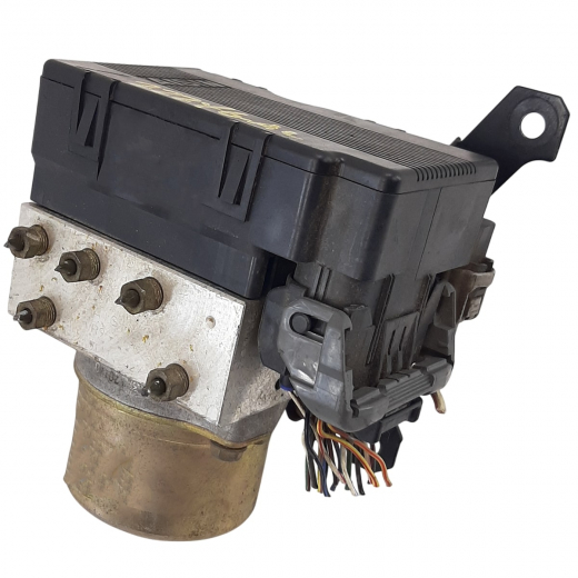 Блок ABS Mitsubishi Pajero/ Montero Sport '96-'05 (4D56-T, 6G72, 6G74 GDI) 4WD контрактный