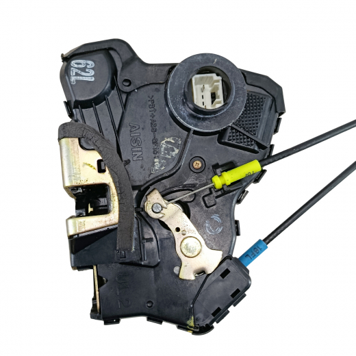 Замок боковой двери Toyota Avensis '03-'08 передней левой контрактный