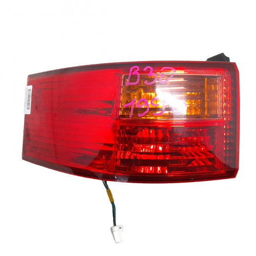 Стоп сигнал Nissan Lafesta '07-'12 левый (26555EN01A) контрактный