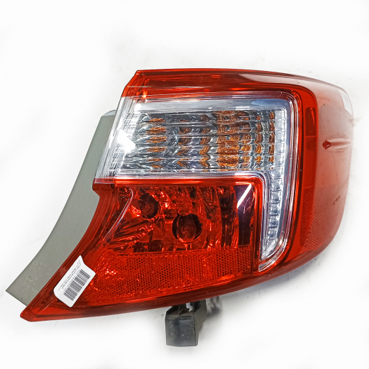 Стоп сигнал Toyota Camry '11-'15 правый USA-spec (81551-06490) контрактный