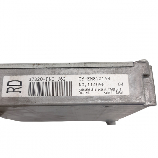 Компьютер двигателя Honda Stepwgn '01-'05 (K20A) 2WD AT контрактный 37820-PNC-J62