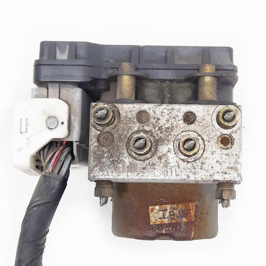 Блок ABS Mazda Familia '98-'04 (FS-ZE) контрактный
