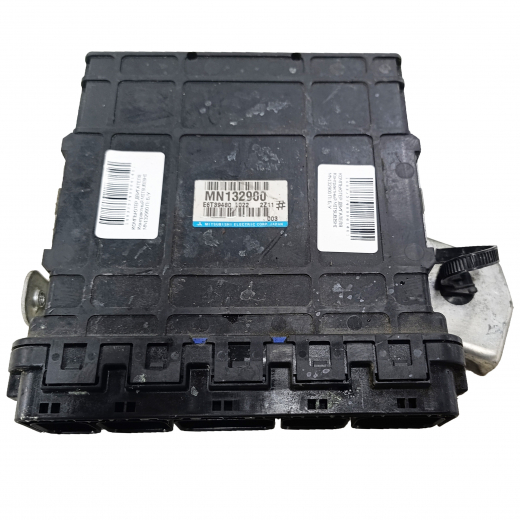 Компьютер двигателя Mitsubishi Colt '02-'12 (4G15 DOHC) 2WD CVT контрактный MN132900