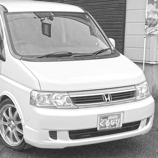 Бампер передний Honda Stepwgn/ Spada '03-'05 контрактный
