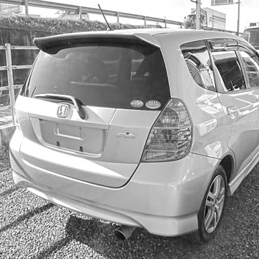 Бампер задний Honda Fit '01-'07/ Jazz '02-'08 контрактный (S)