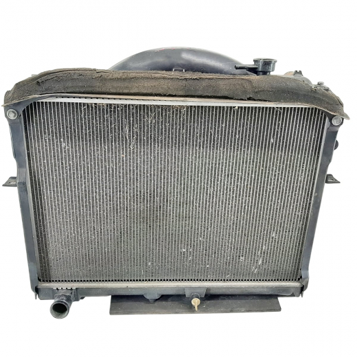 Радиатор охлаждения Mazda Bongo/ Nissan Vanette '03-'10 (RF-TE) MT 4wd контрактный в сборе