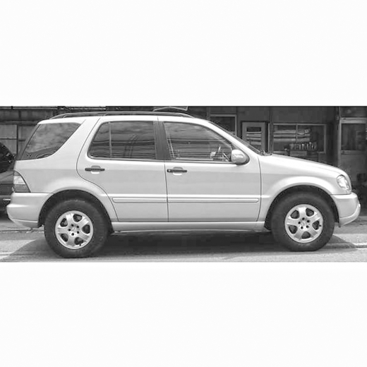 Дверь передняя правая Mercedes-Benz ML W163 '98-'05 контрактная