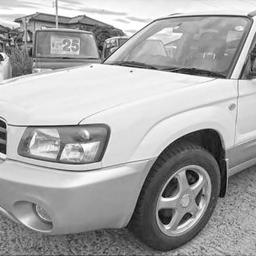 Крыло переднее Subaru Forester '01-'05 левое под повторитель  (Япония)