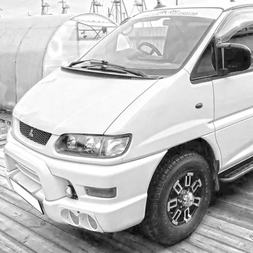 Крыло переднее Mitsubishi Delica '97-'07 левое контрактное